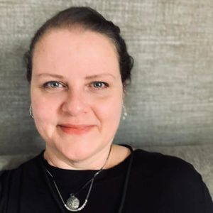 Meet your Posher, Deidre